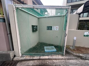 ロイヤルメゾン門戸Ⅵの物件外観写真